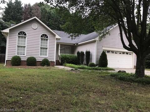 8 Ivy Brook Ct