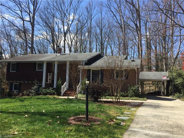 3013 Stratford Dr