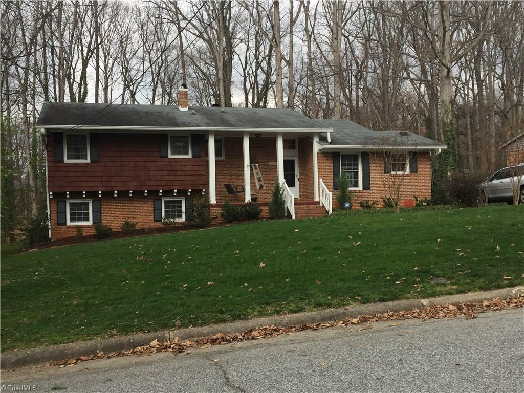 3013 Stratford Dr