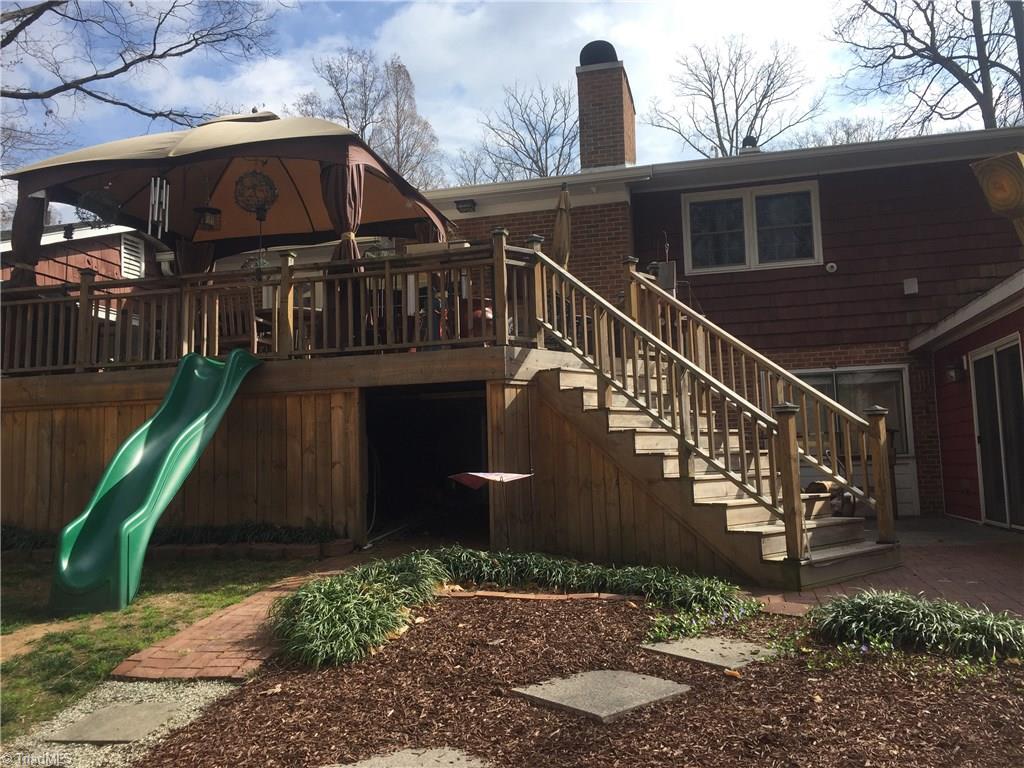 3013 Stratford Dr