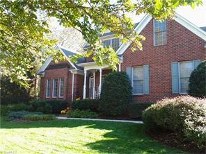 3903 Friendly Acres Dr
