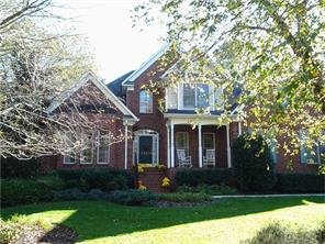 3903 Friendly Acres Dr