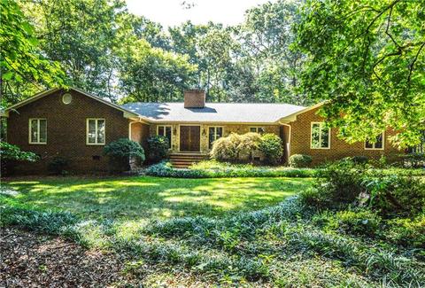 823 B Roberson Comer Rd