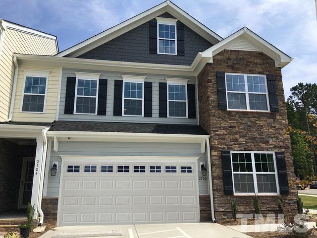 2816 Bladen Lakes Cv