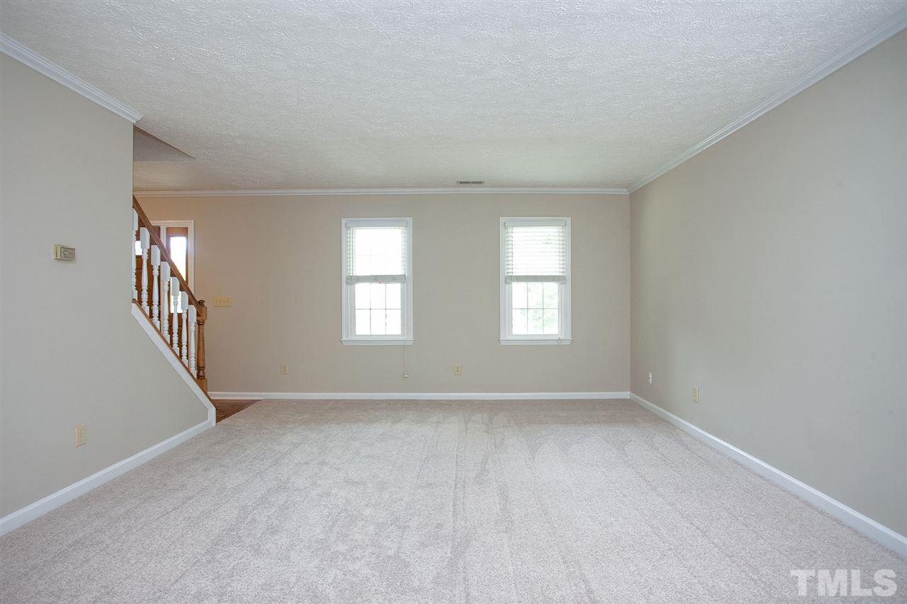 1207 Brittany Point Ct