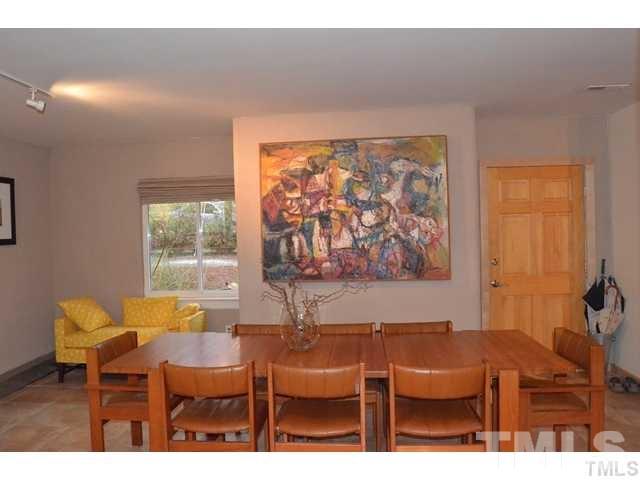 28 Davie Cir