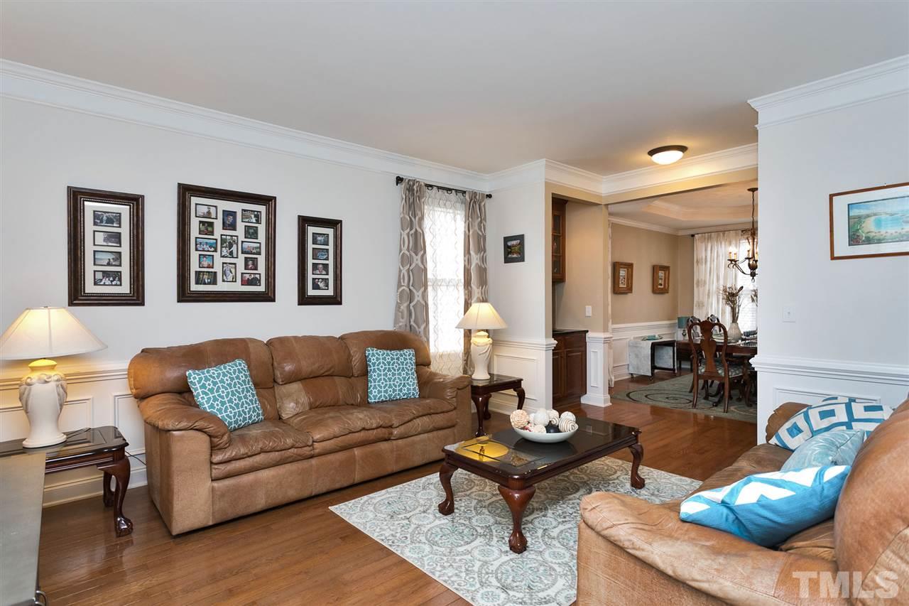 726 Weavers Ridge Dr