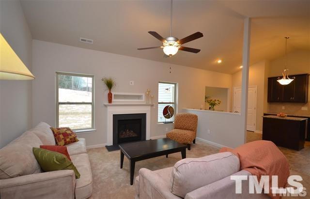 242 Douglas Fir Pl