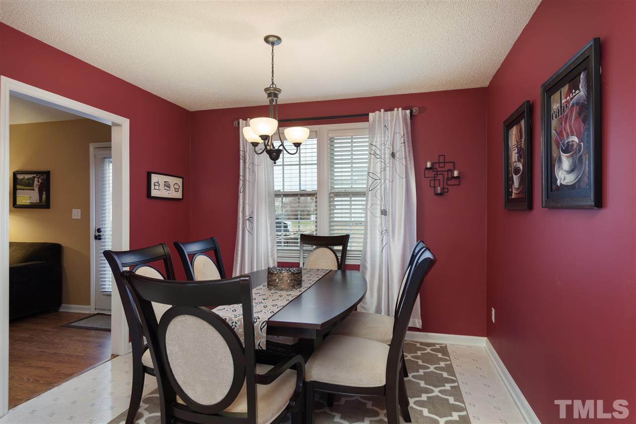 213 Bentwood Ln