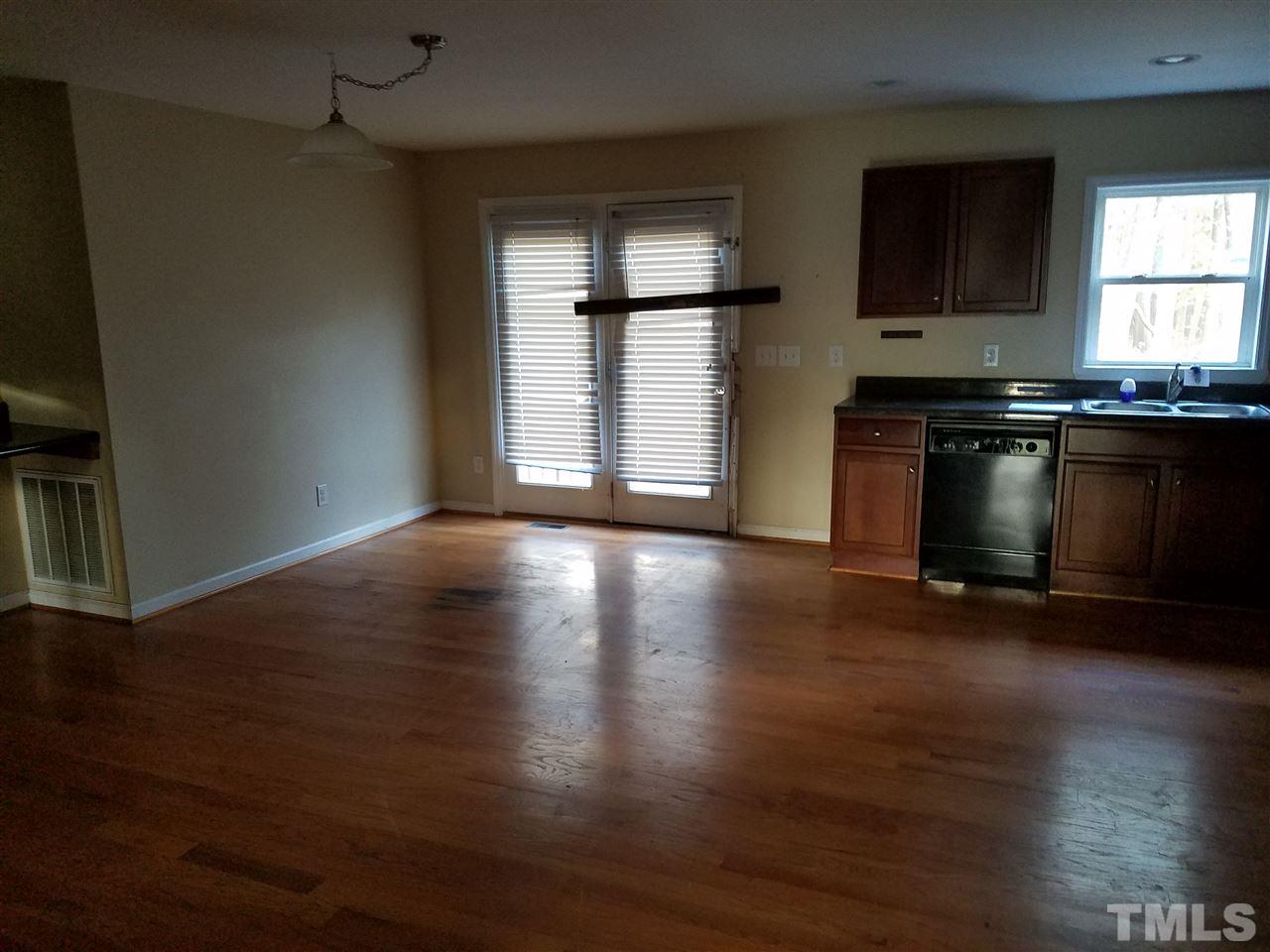 8834 S Southcreek Rd