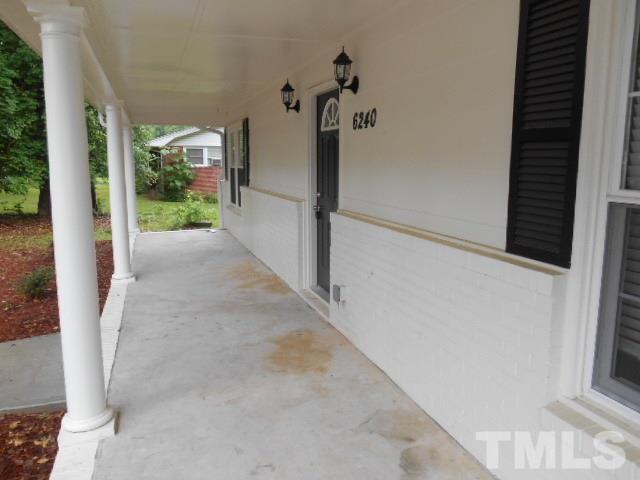 121 Willow Weald Ct