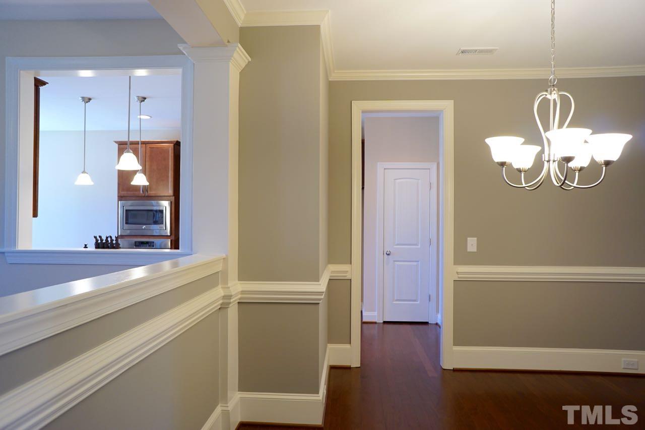 105 Cardona Ct