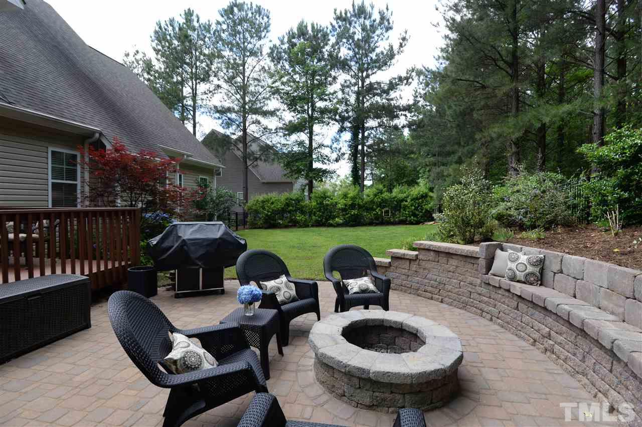 For Sale: 160 Ainsley Ct Clayton, NC 27527