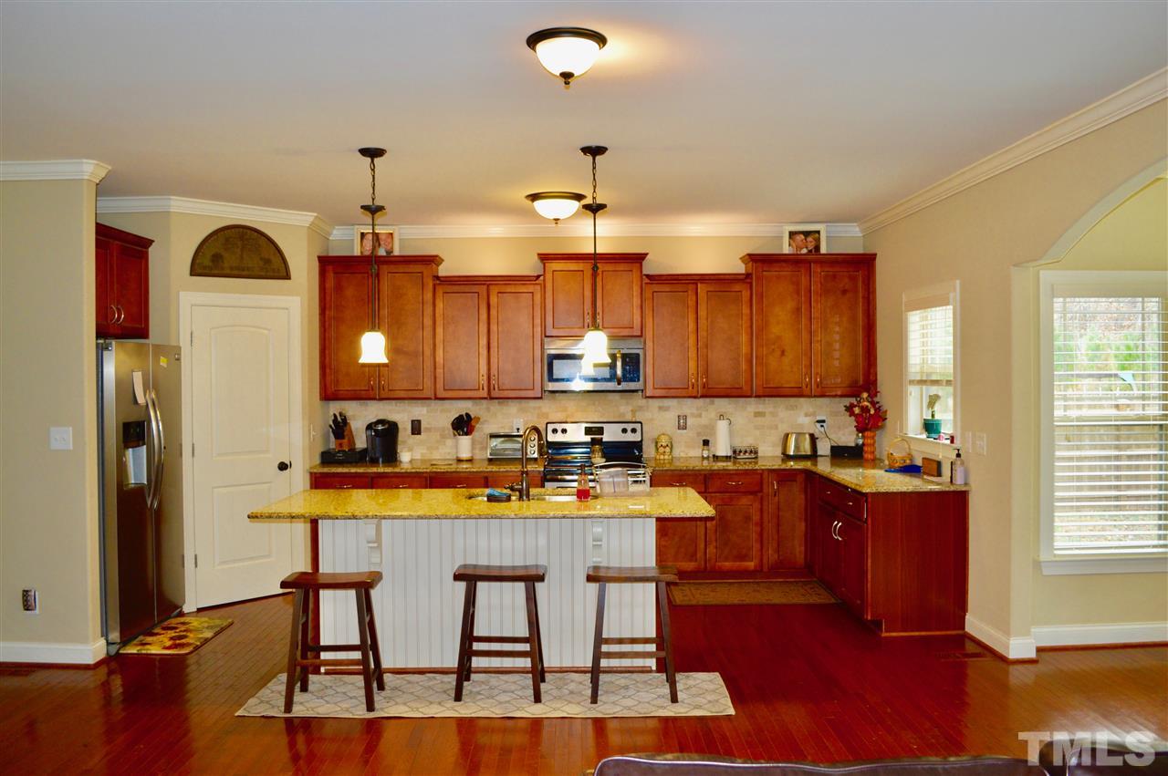 424 River Knoll Dr