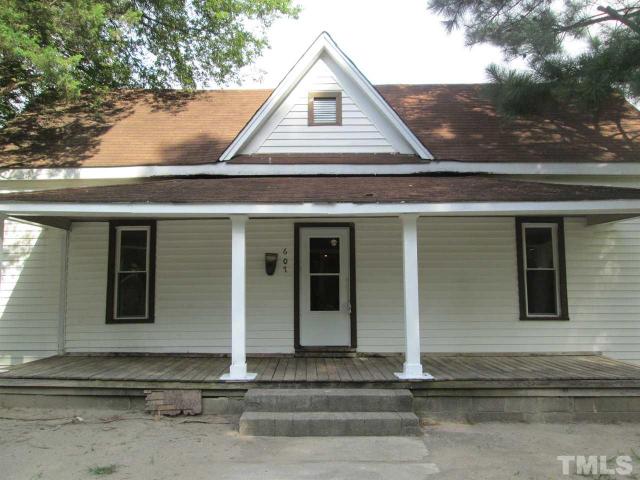 607 Kenmore Ave