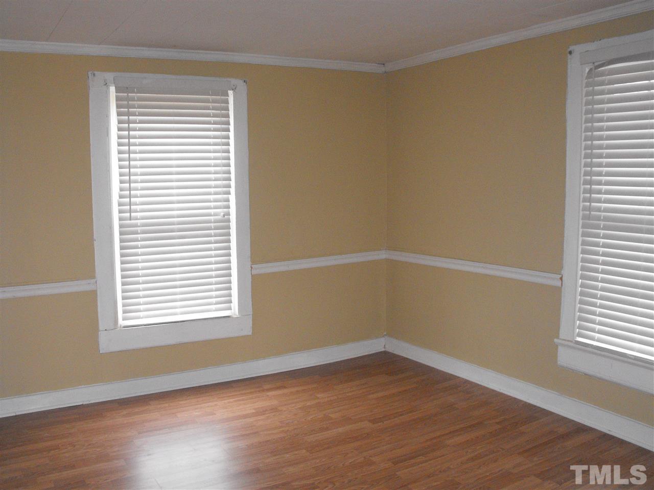 1405 Westwood Ave W