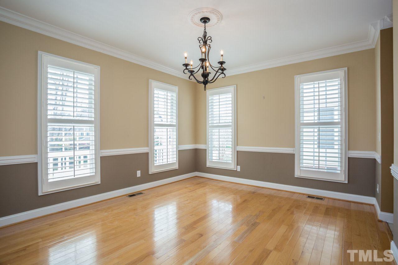 343 View Dr