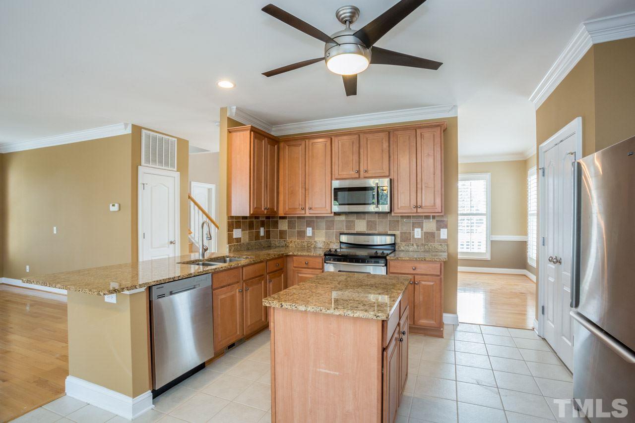 343 View Dr