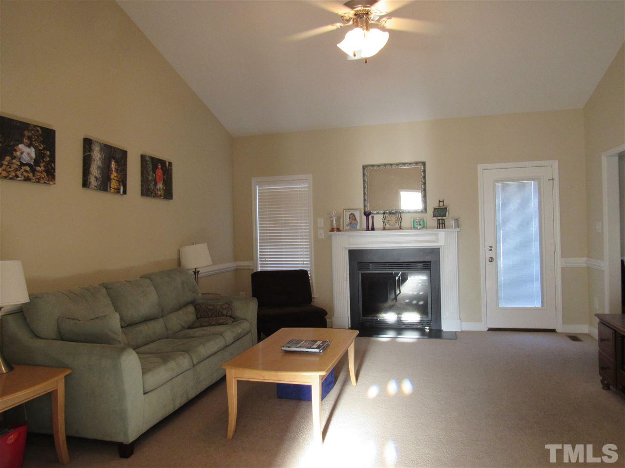 86 Watersedge Dr