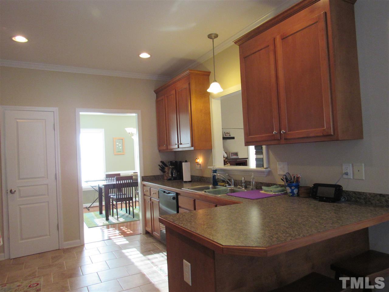86 Watersedge Dr
