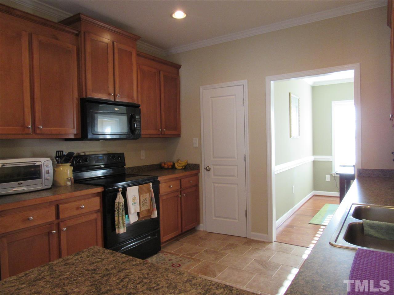 86 Watersedge Dr