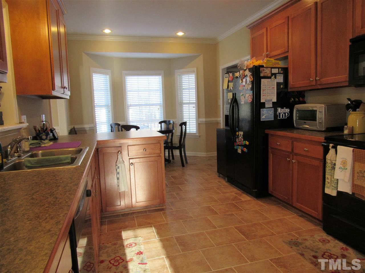 86 Watersedge Dr