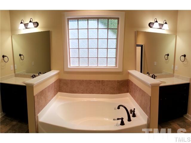 410 Penwood Rd