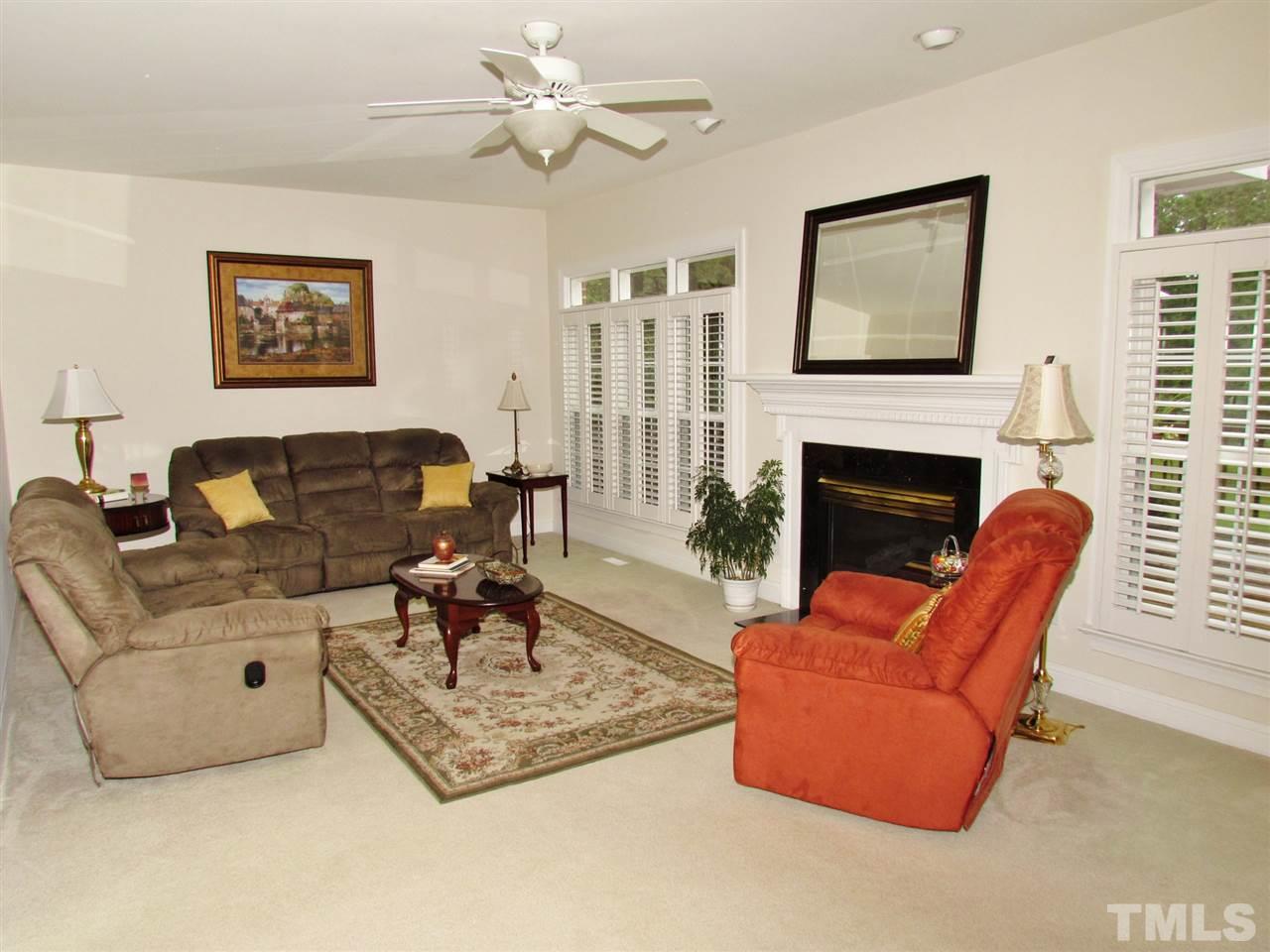 2114 Herbert Dr