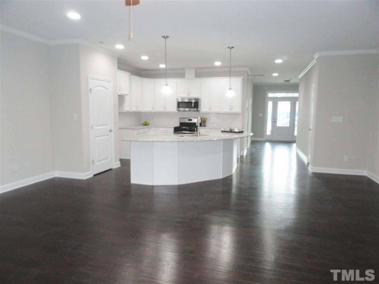 5504 Nur Ln