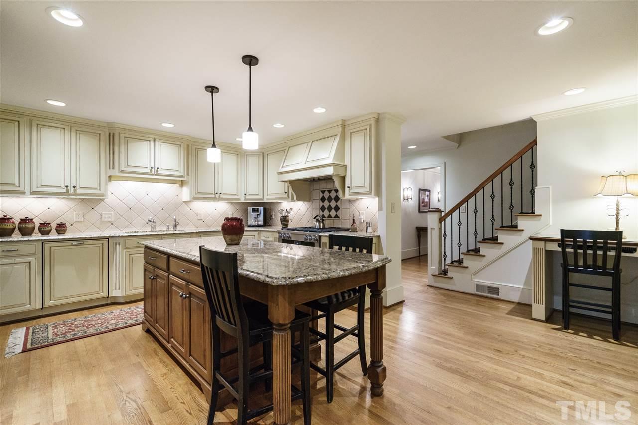 1231 Canterbury Rd