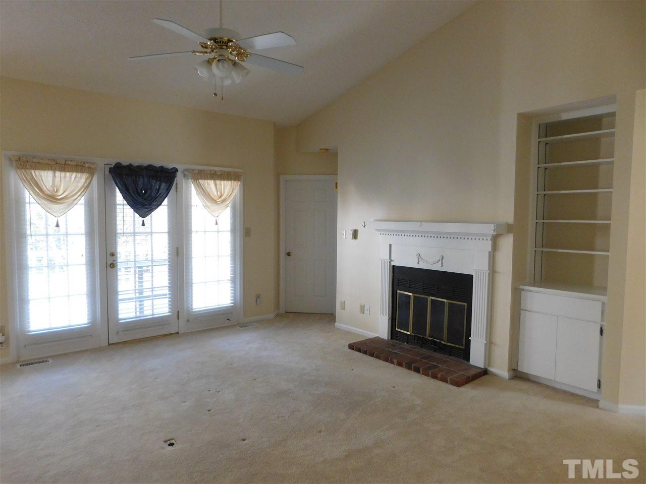 6631 Clarksburg Pl