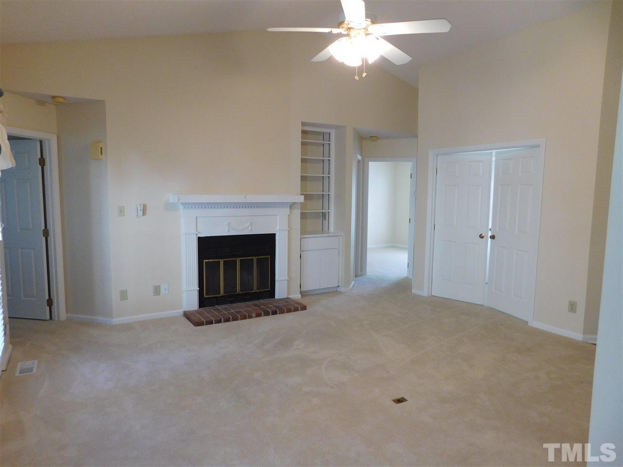 6631 Clarksburg Pl