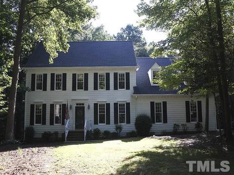 1300 Woodmanor Dr