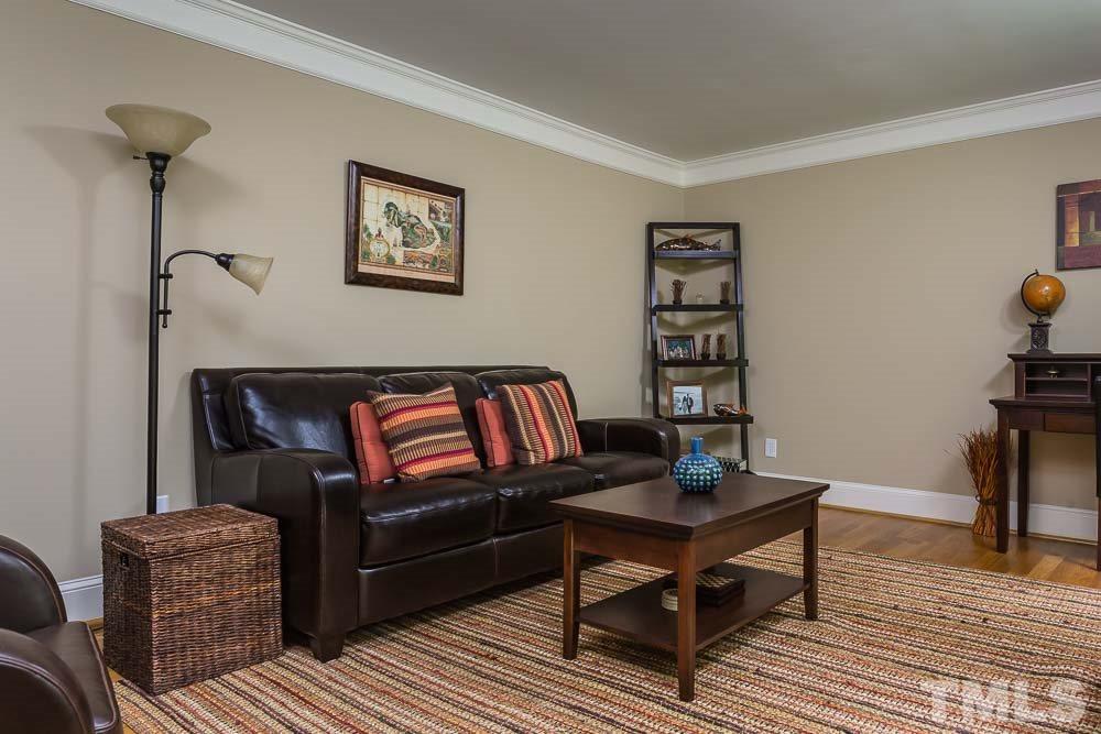 10716 Cheshire Ct