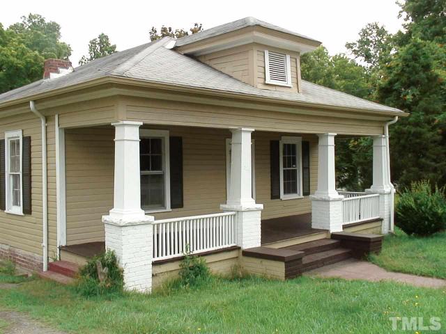 3008 Dearborn Dr