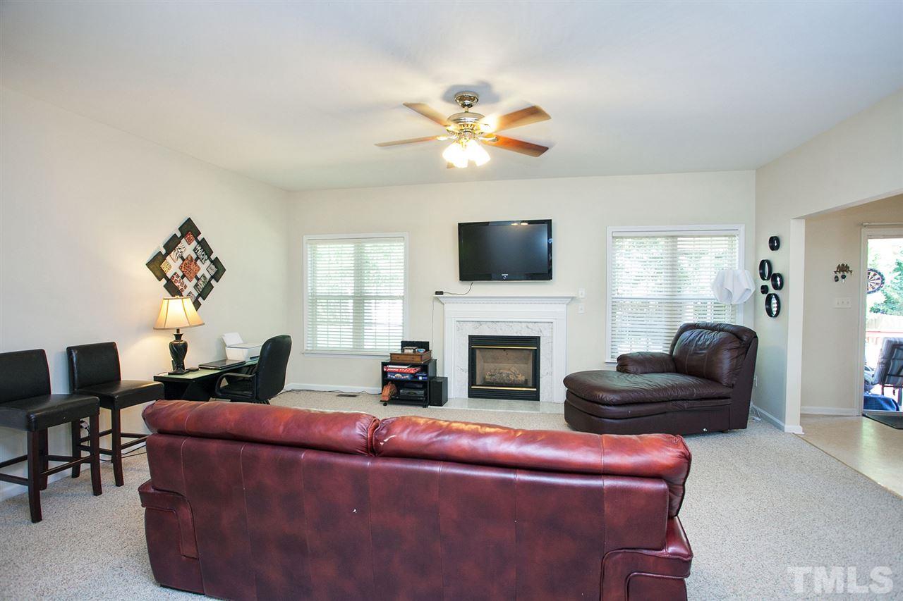 4013 Candlewick Way