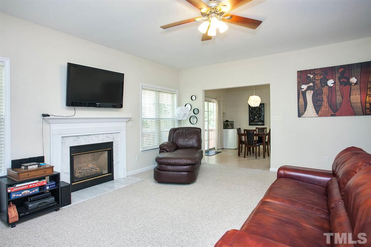4013 Candlewick Way