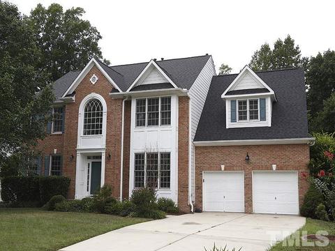 11 Spreading Oak Ct
