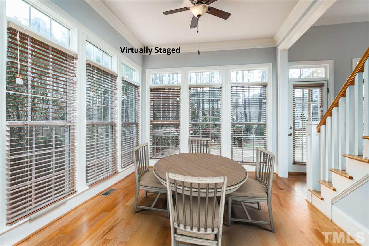 10 Marchmont Ct