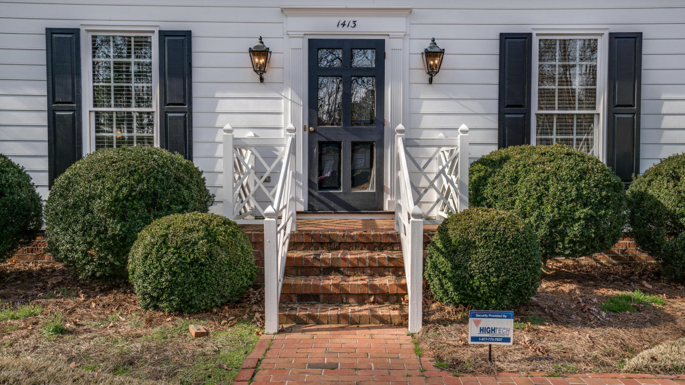 1409 W Haven Blvd