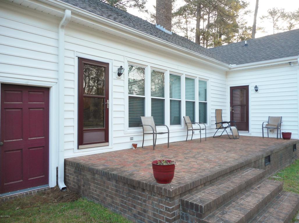 3600 Westridge Circle Dr