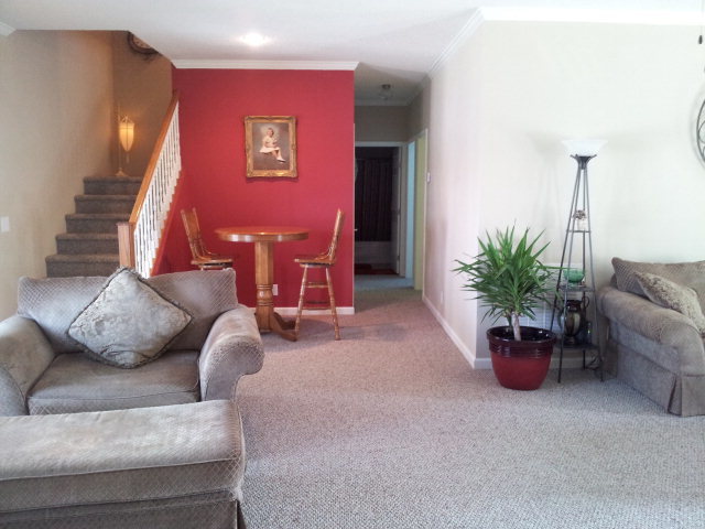 6413 Florence Rd