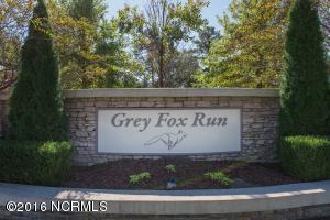1800 Fox Den Way #2
