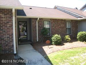 1800 Fox Den Way #2