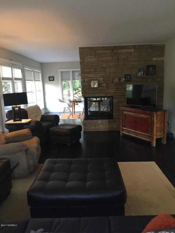 2612 Brookridge Cir