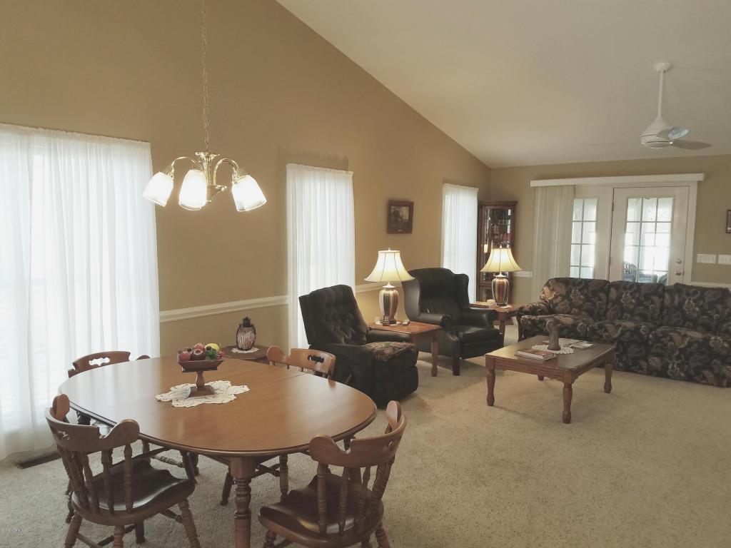 2506 Madison Cir
