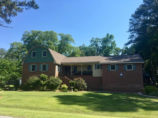 614 College Ave