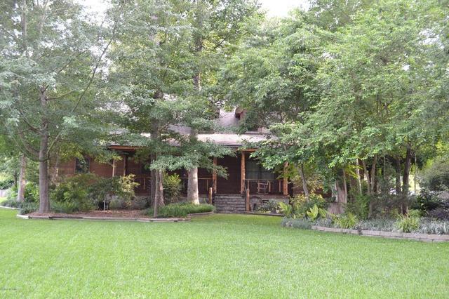 314 Canterbury Rd NW