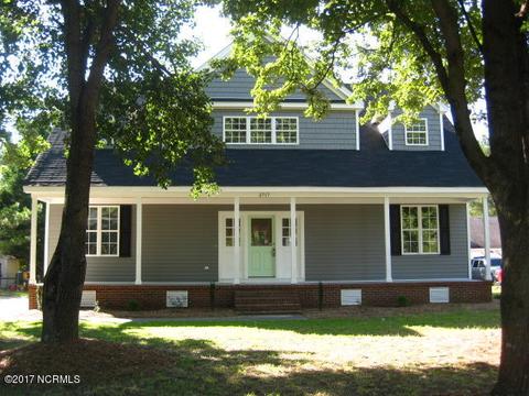314 Canterbury Rd NW