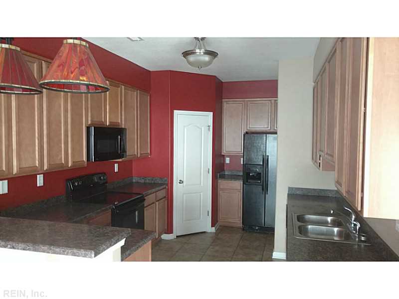 1005 Lambsberry Cir